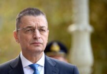 Ο Αλκιβιάδης Στεφανής υποψήφιος για περιφερειάρχης στο Βόρειο Αιγαίο