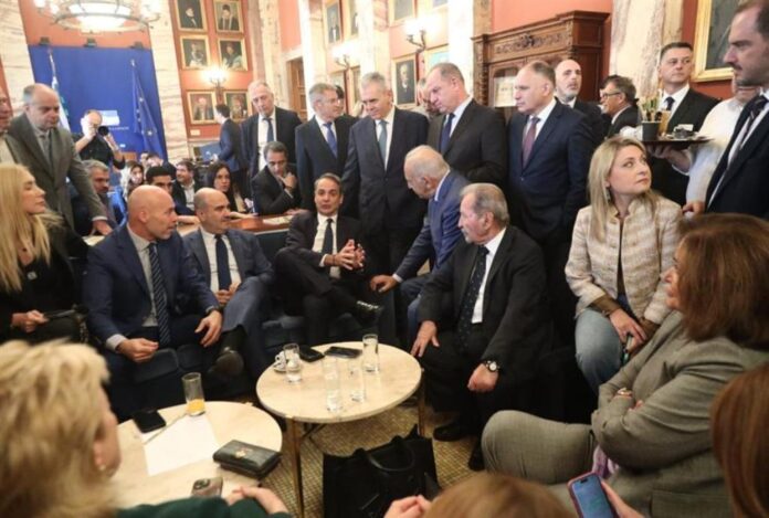 875_1b26b8e9-1210-403f-abd3-aee626eb733e