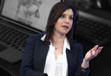 Δίκη Μισέλ – Gate: Στο εδώλιο η Ασημακοπούλου – Για τη διαρροή προσωπικών δεδομένων αποδήμων