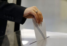 Pulse: Στο 30% η ΝΔ με 16 μονάδες προβάδισμα από το ΠΑΣΟΚ – Στο 59% οι θετικές γνώμες για τις ενεργειακές συμφωνίες