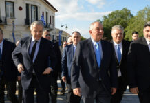 Στήριξη Καραμανλή σε Σαμαρά: «Να ακούμε τους πιο έμπειρους αντί να τους διαγράφουμε κυριολεκτικά ή μεταφορικά» -video