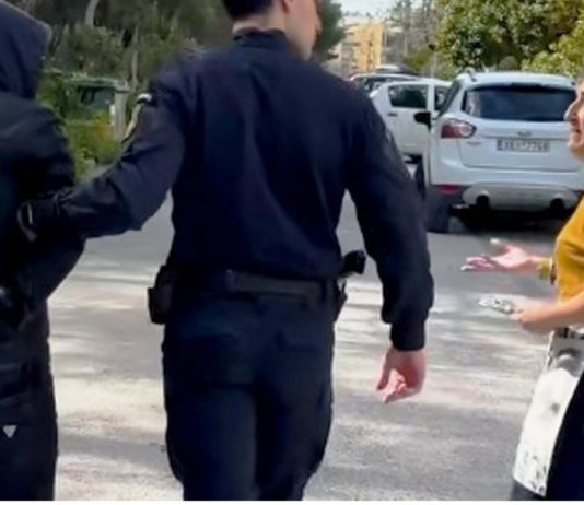 Τσικνοπέμπτη: Το χιουμοριστικό βίντεο της ΕΛΑΣ – «Εδώ μιλάμε για άλλο… καπνό!» -Video