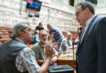 Ο Φάμελλος διέγραψε τον Πολάκη από την ΚΟ: «Αισχρό υπονοούμενο ότι έχω κρυφή ατζέντα» – «Παρακολουθείς τη διάλυση χωρίς να θες ή να μπορείς να αντιδράσεις»