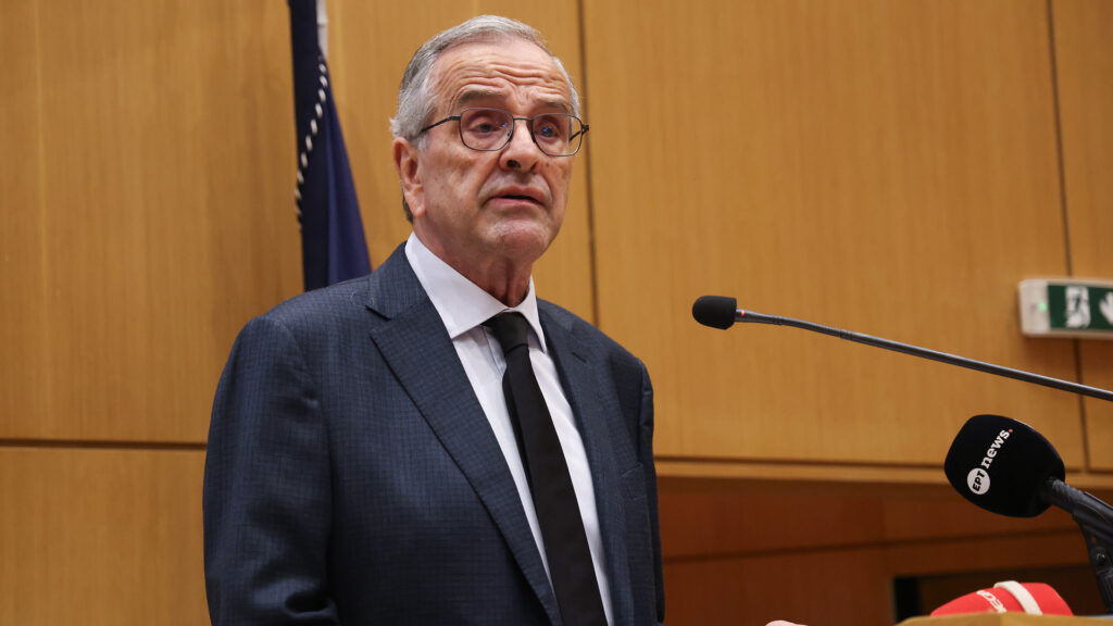 (video) Σαμαράς για Μητσοτάκη: Ας ανησυχεί για τη δική του υστεροφημία – «Είναι ο πρωθυπουργός της ακρίβειας και της διαφθοράς»