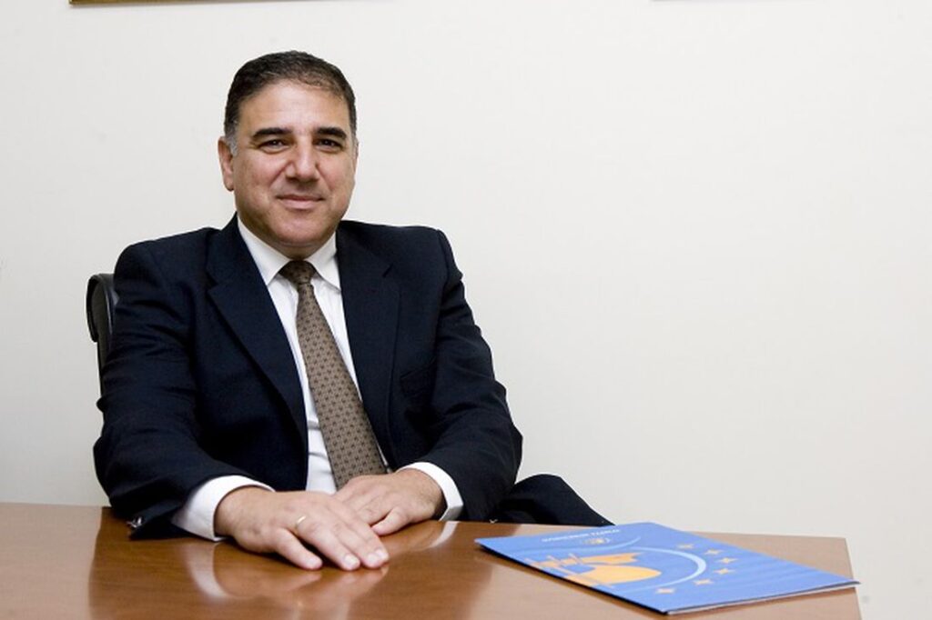 Ντόμινο εξελίξεων από τις αποφάσεις του Νίκου Πουλιού, που δείχνει πιο έτοιμος από ποτέ να διεκδικήσει τον Δήμο Κω